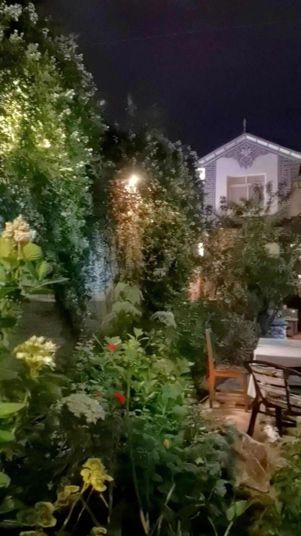 The Lily Pad Inn Дали Экстерьер фото